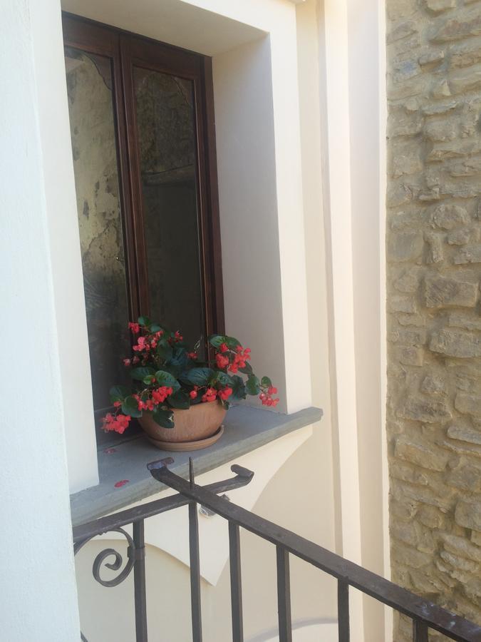 Pozzo Medievale Prignano Cilento Екстериор снимка