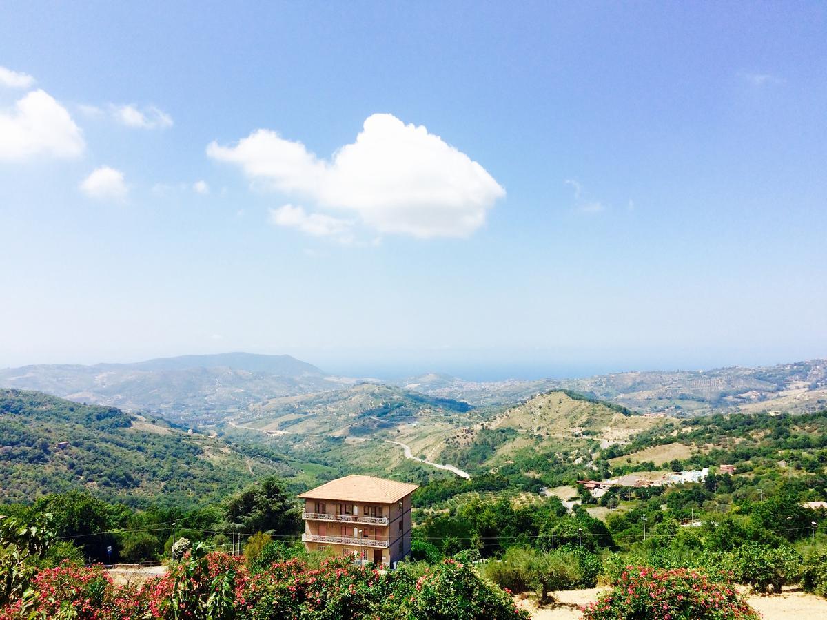 Pozzo Medievale Prignano Cilento Екстериор снимка