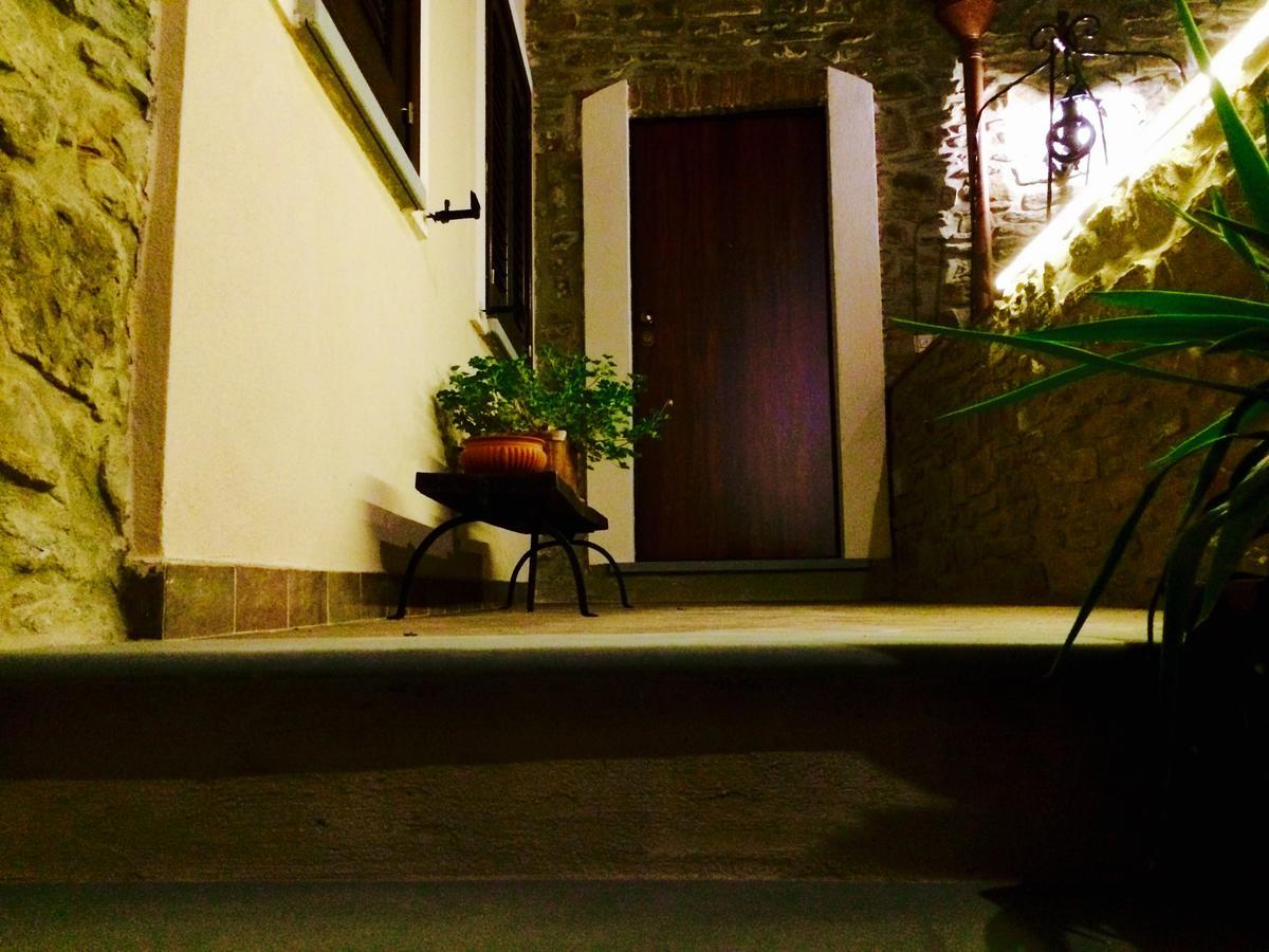 Pozzo Medievale Prignano Cilento Екстериор снимка