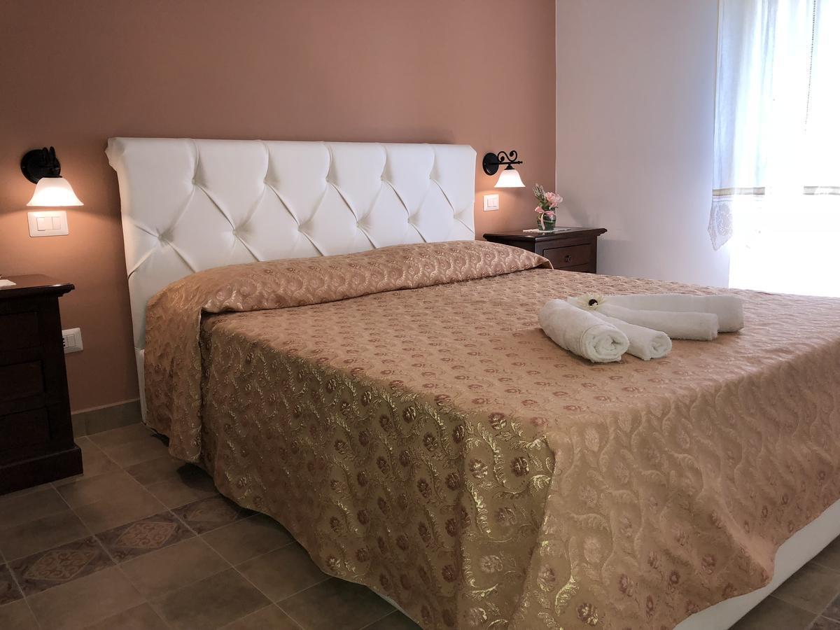 Pozzo Medievale Prignano Cilento Екстериор снимка