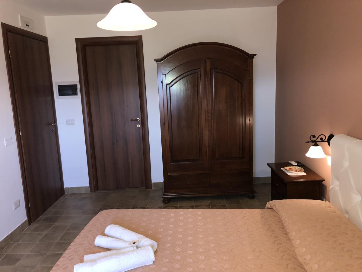 Pozzo Medievale Prignano Cilento Екстериор снимка