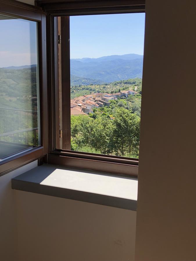 Pozzo Medievale Prignano Cilento Екстериор снимка